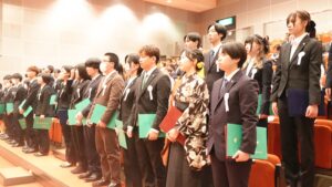 2025年度（令和7年度）創立10周年記念・第10回卒業式「送別歌・旅立ちの日に・合唱」雲外蒼天・勇往邁進・大和高田市・奈良県産業会館・大ホール2026-272