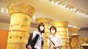 日本古代史・考古学フィールドワーク「パルテノン神殿の列柱のようです巨大円筒埴輪」2023-210