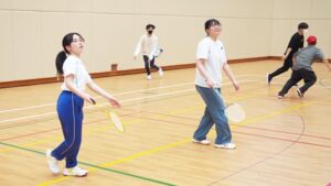保健体育・体育実技「バドミントン・インディアカ」2024-372