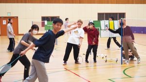 新学期の保健体育・体育実技「バドミントン」2023-351