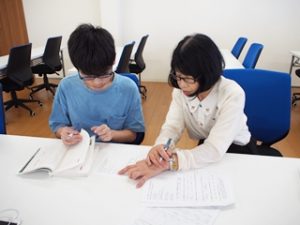 キャリアデザインゼミ「医療・福祉・介護」専門学校説明会2019-042
