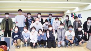 本年度最初の学校行事は新入生歓迎ボウリング大会です2022-40