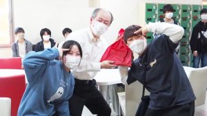 本年度最初の学校行事は新入生歓迎ボウリング大会です2022-54