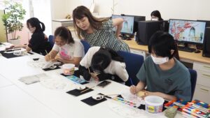 夏の芸術書道実習「オリジナル団扇で初めてのお茶会」完成編2024-144