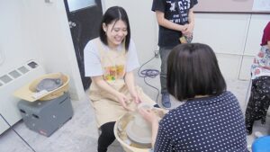 芸術の秋・キャリアデザインゼミ「大阪芸術大学」陶芸体験2025-1