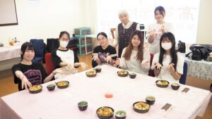 家庭総合・調理実習「ちらし寿司・すまし汁」デザート・アイスクリーム2026-91