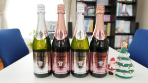 年末恒例「クリスマスパーティーと大掃除」乾杯2025-1
