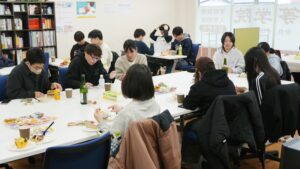 年末恒例「クリスマスパーティーと大掃除」乾杯2025-45