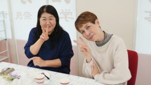 年末恒例「クリスマスパーティーと大掃除」乾杯2025-58