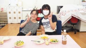 家庭総合・調理実習「芙蓉蟹・涼伴海蜇」第一班2024-118
