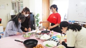 家庭総合・調理実習「芙蓉蟹・涼伴海蜇」第二班2024-309