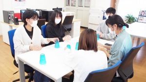 保健体育・体育実技「カップダンス」2020-240