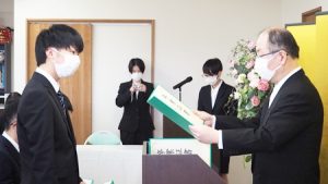第六回卒業式（2021年度・令和3年度）卒業証書授与2021-68