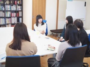 養護教諭・スクールカウンセラー勉強会「四年後の自分・四年前の自分」2017-089