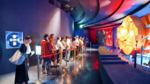 校外学習・万博記念公園「岡本太郎・太陽の塔」内部見学・EXPO'70 2025-208