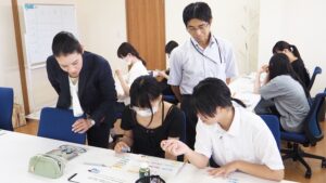 金融リテラシー教育「三井住友信託銀行」公民・家庭総合・産業と暮らし・教科横断型授業2024-92