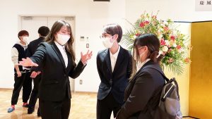 第七回卒業式（2022年度・令和4年度）「二通の答辞・さらば青春・高校生時代」卒業生とスクールサポーターのＯＧ2022-201