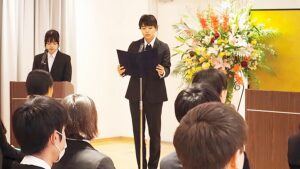2023年度（令和5年度）第8回卒業式「春和景明・桜梅桃李」大和高田市・市民交流センター・コスモスプラザ2024-949