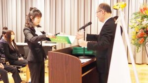 第8回卒業式（2023年度・令和5年度）「春和景明・桜梅桃李」大和高田市市民交流センター・コスモスプラザ2024-981