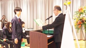 第8回卒業式（2023年度・令和5年度）「春和景明・桜梅桃李」大和高田市市民交流センター・コスモスプラザ2024-982