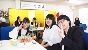 第2回卒業式・2017年度（平成29年度）「桜梅桃李・紅蘭紫菊」昼食会2017-1