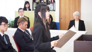 第2回卒業式卒業生代表答辞｜君は一段と高く明るく輝いていましたgraduation2017-405