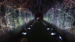 夏季校外学習「亀の瀬地すべり歴史資料室・インフラツーリズム」旧大阪鉄道亀瀬隧道・プロジェクションマッピング2024-331
