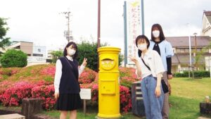 近鉄南大阪線・吉野線「橿原神宮前駅」幸せの黄色いポスト2023