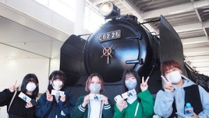 校外学習「秋の京都旅日記・鉄道博物館」インスタ映えの蒸気機関車「C62」2022-258