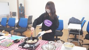 家庭総合・調理実習｜麻婆豆腐&もやしときゅうりのナムル2021-147