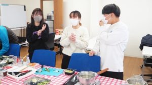 家庭総合・調理実習｜麻婆豆腐&もやしときゅうりのナムル2021-148