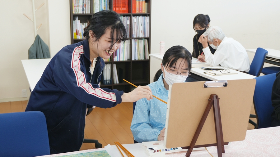 奈良甘樫高等学院・通信制高校サポート校|芸術・美術実習「油彩画」油絵の静物画・風景画2025-57