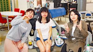 懐かしい！第2回新入生歓迎ボウリング大会女子集合写真
