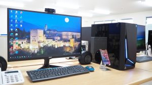 学院教室ＰＣ席・最新機種にリニューアル2021-107
