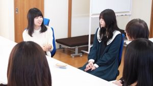 卒業生による進路研究授業・臨床心理学｜いい取り組みになりましたpsychologist2017-303