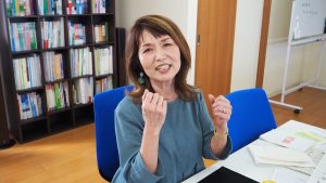 芸術・書道実習「篆刻の落款印を作ろう！作品発表会」白文・姓名印・青田石2023-234