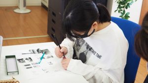 芸術・書道実習「篆刻の落款印を作ろう」白文・姓名印・青田石2023-43
