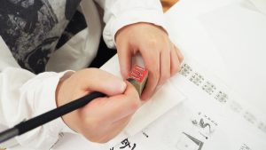 芸術・書道実習「篆刻の落款印を作ろう」白文・姓名印・青田石2023-45