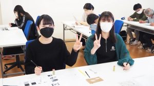 芸術・書道実習「篆刻の落款印を作ろう」白文・姓名印・青田石2023-54
