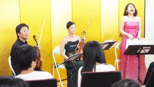プロ演奏家による弦楽四重奏演奏会｜巧みなトークで盛り上げてくれましたstringquartet2017-107