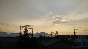 夏季休業「二上山の夕暮れ」2020-1