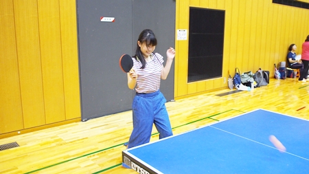保健体育・体育実技「卓球」｜今月の体育実技は卓球シングルスです