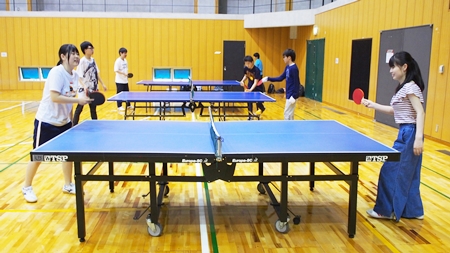 保健体育・体育実技「卓球」｜奈良甘樫高等学院は今日も平和です