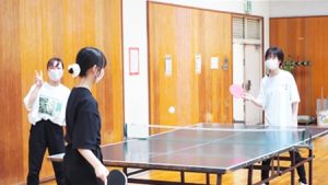 体育実技・卓球2021-58
