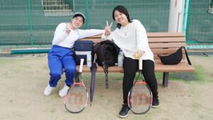 保健体育・体育実技「硬式テニス・フリスビー」橿原市曽我川緑地体育館・屋外コート2025-88