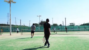 スポーツの秋！保健体育・体育実技「硬式テニス」2021-44
