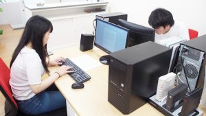 放課後のひと時・三年生は大学入試の論作文作成です2018-55